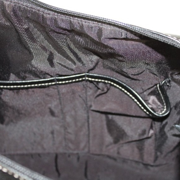 Nine and Company Black Shoulder Handbag and Keyring NEW - Picture 6 of 6